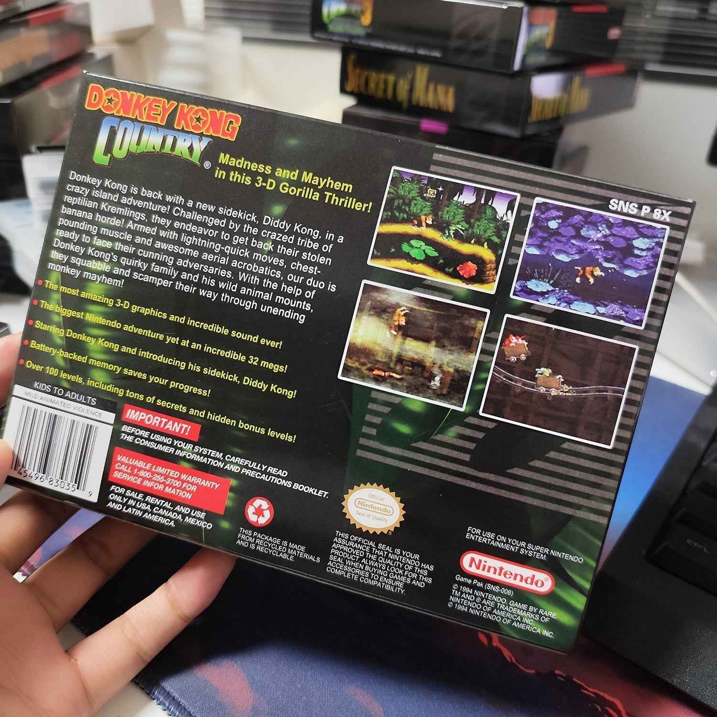 Donkey Kong Country (USA) – SNES Game Cartridge (With Tray, Box & Manual)