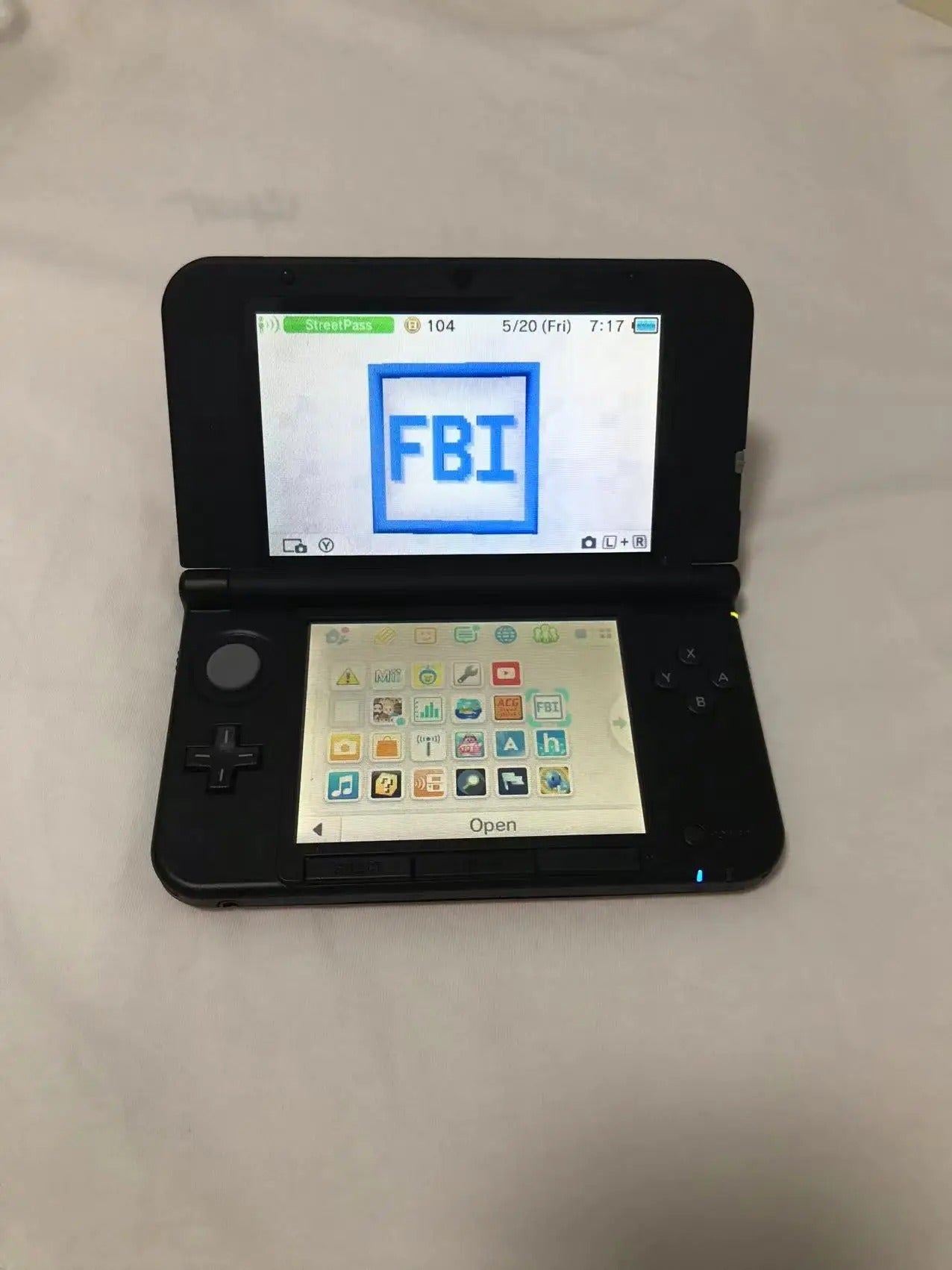 Nintendo 3DS XL Handheld Console (Refurbished) | 32GB/64GB/128GB Hacked Edition - Romcarts
