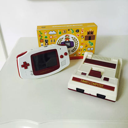 Custom Game Boy Advance Console – Famicom, view 2