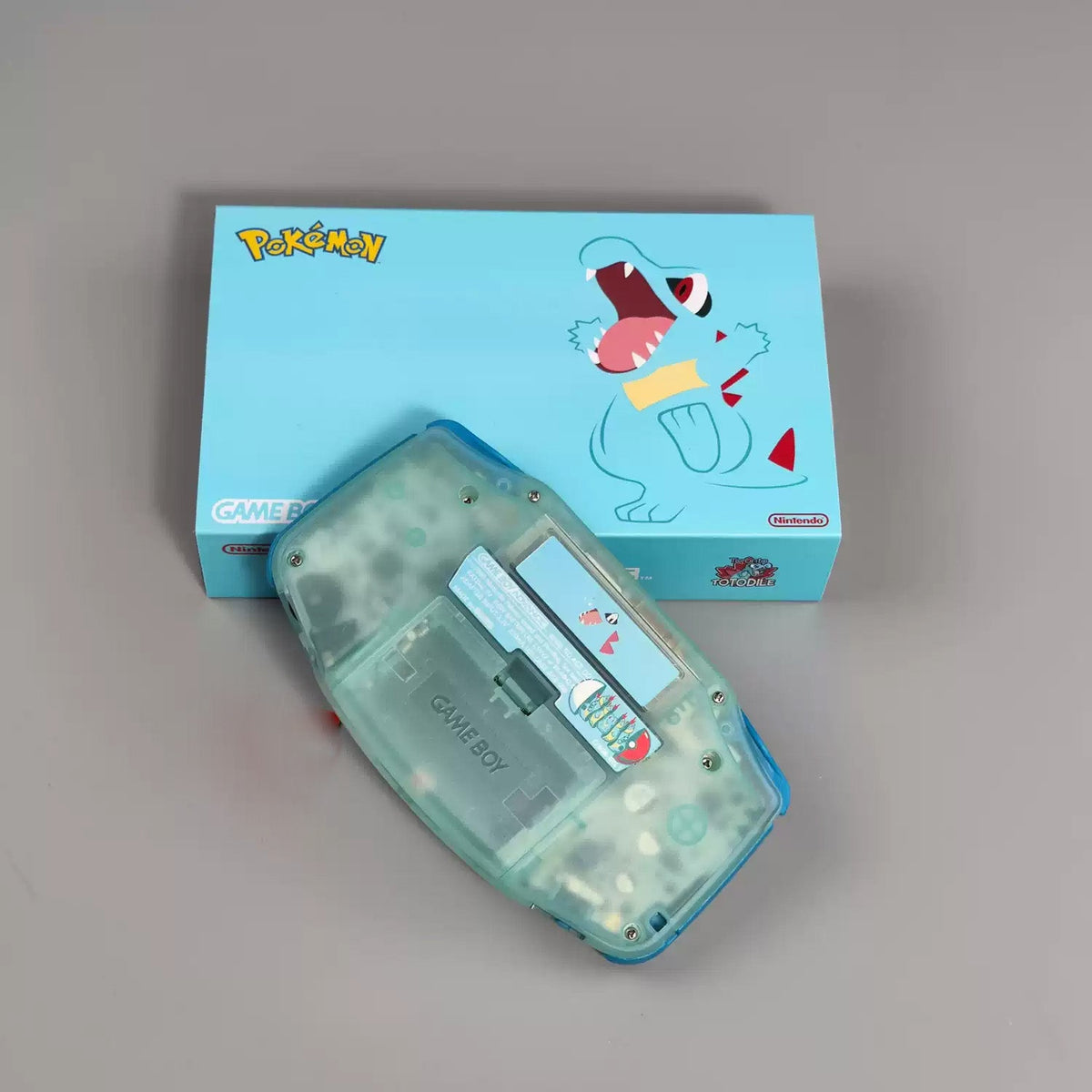 Custom Game Boy Advance Console – Totodile, view 4