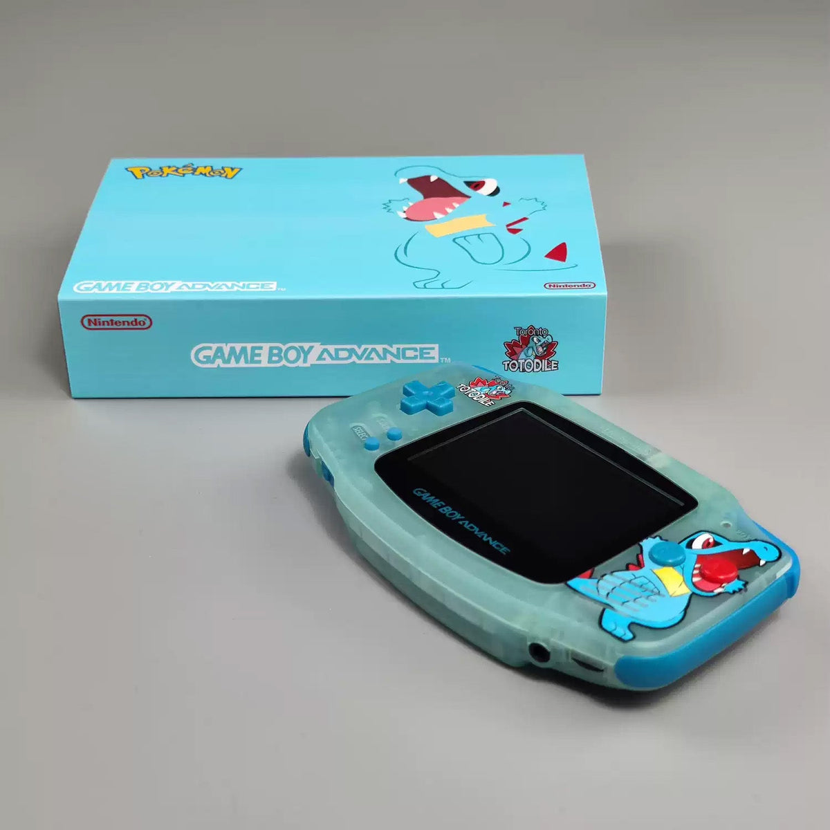 Custom Game Boy Advance Console – Totodile, view 5