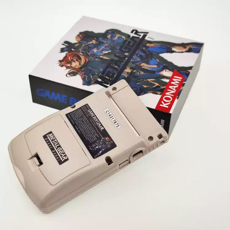 Custom Game Boy Color Console – Metal Gear Solid, view 3